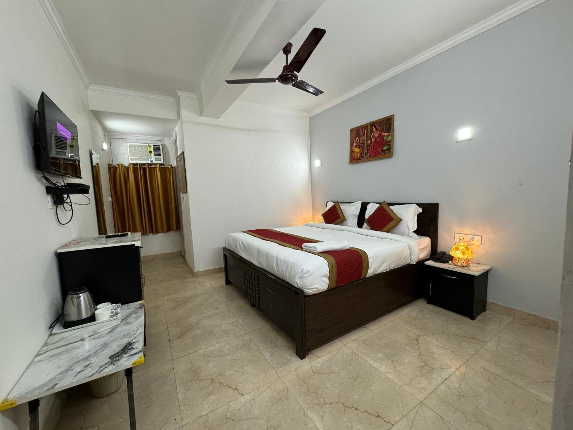 Airport Hotel Annexe New Delhi Exterior photo
